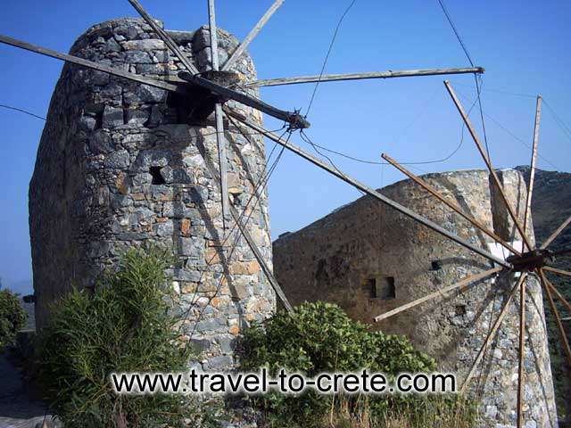 LASITHI WINDMILLS - Windmills in Provolos