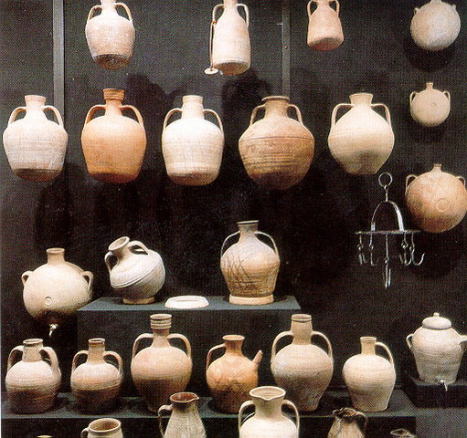 INTERIOR VIEW OF THE MUSEUM - Museum of Cretan Ethnology
 
The Museum of Cretan Ethnology is situated 2 km from the Minoan palace of Phaestos, in the traditional settlement of Voroi. 

