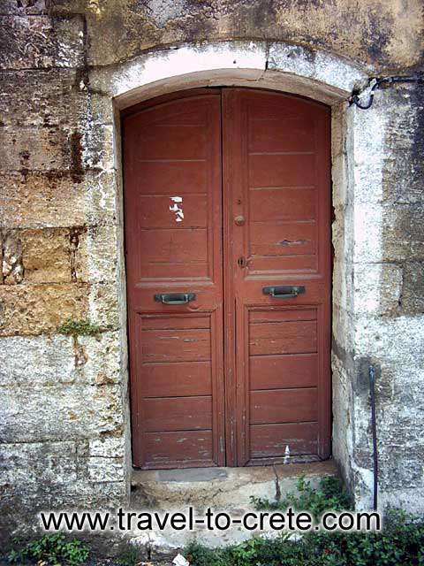 PALEOHORA - A door of a house on the way to Paleohora