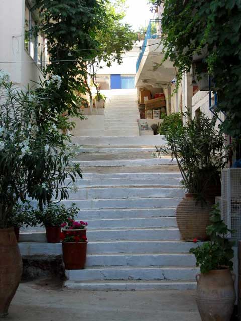 Elounda street - A street in a  village named Elounda. It's close to the famous city of Agios Nikolaos ( it's a kind of our St Tropez in France). by cyril chelli