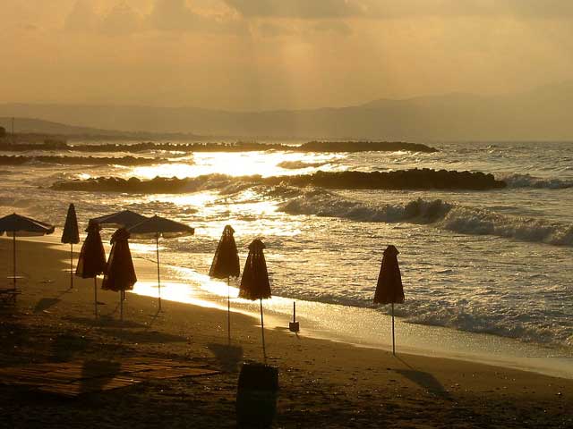 Sunset - Superb light for a very nice seascape. by Zdenek Kober