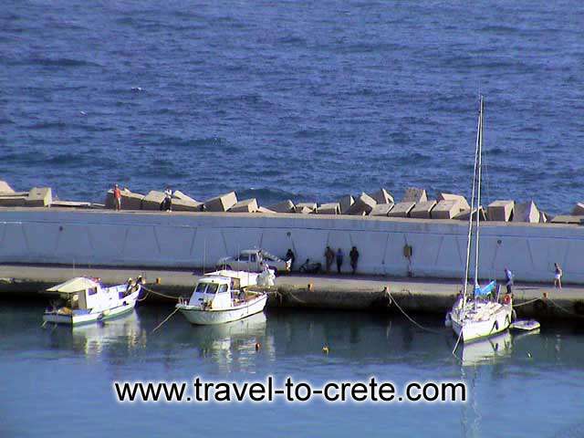 Agia Galini - Fishing boats in Agia Galini harbour