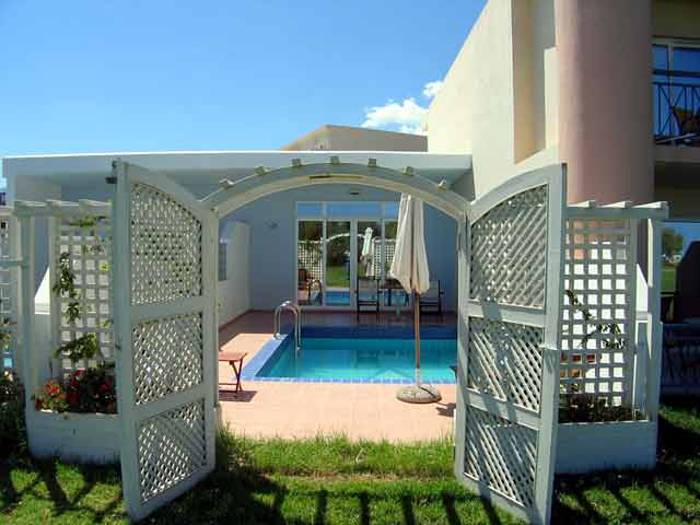 Mythos Palace Hotel Villa's Swimming Pool image