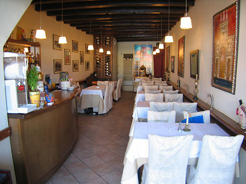 Erotokritos Tavern - Restaurant inside CLICK TO ENLARGE