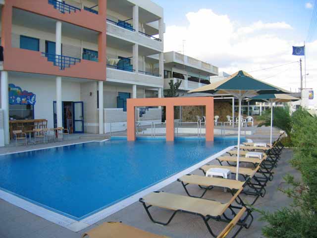 The swimming pool of the Olympic II Hotel