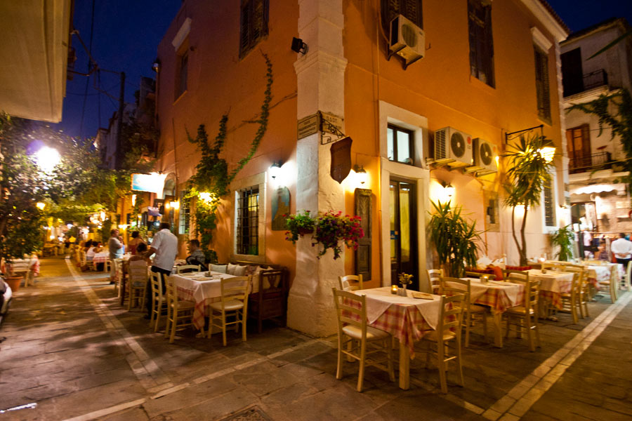 The Castello Restaurant in old Town of Rethymno CLICK TO ENLARGE