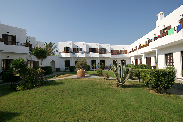 The garden of Geraniotis beach Hotel