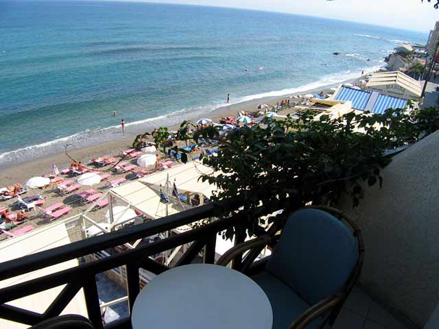 The room balcony of Flisvos Hotel is viewing to the beach CLICK TO ENLARGE