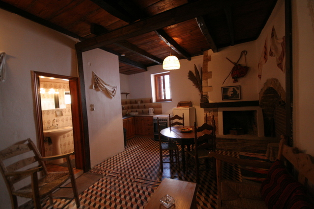 KASTELI STUDIOS  HOTELS IN  39, Kanavaro str. - Old  Town  Chania