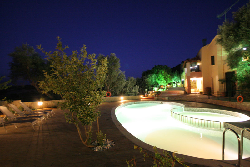 The bedroom of Kastellos Villa