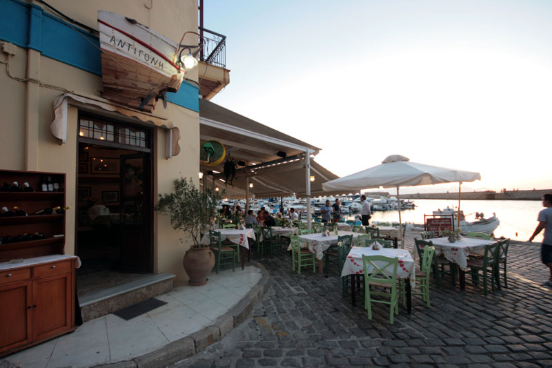 Antigoni Fish Restaurant - Tavern - Old Venetian Harbour - Hania - Crete. CLICK TO ENLARGE