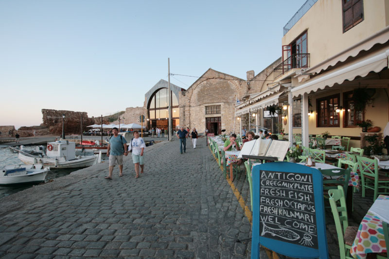 Antigoni Fish Restaurant - Tavern - Old Venetian Harbour - Hania - Crete. CLICK TO ENLARGE